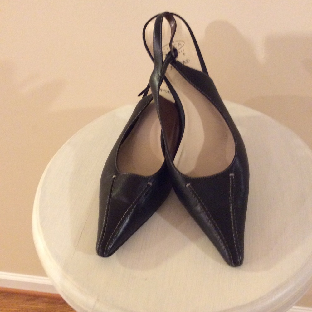 Joan & David Sling Back Heels